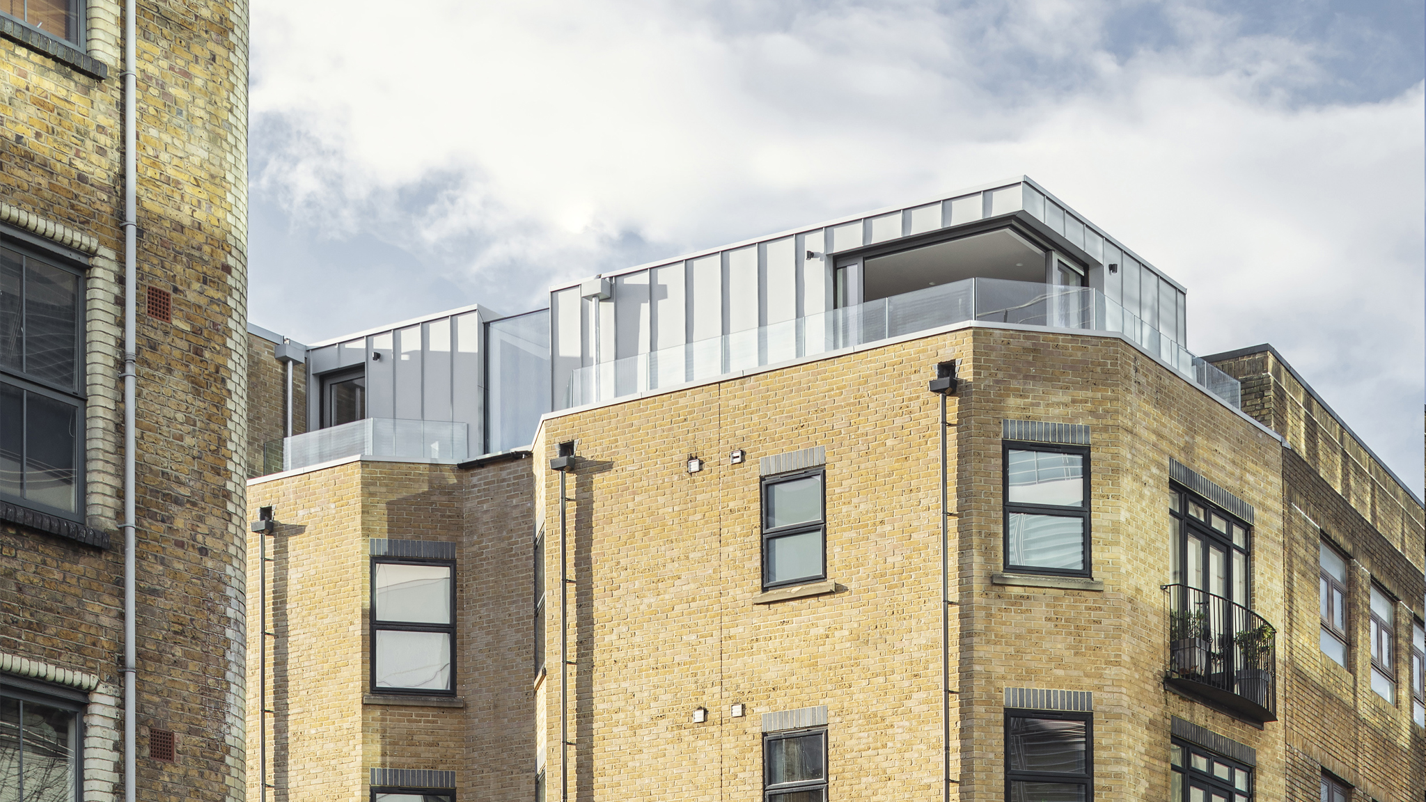 Florfield Road Penthouse, London