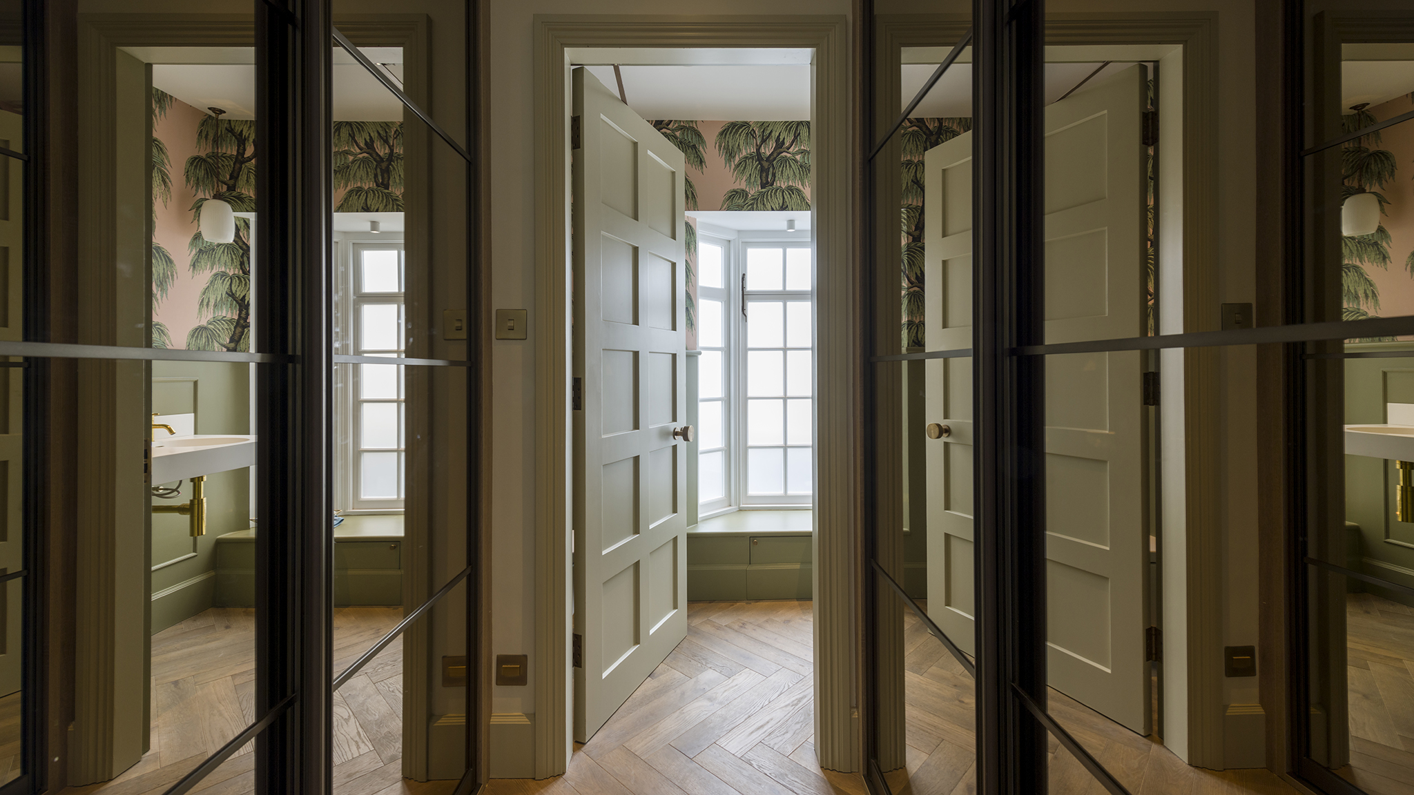 Arts and Crafts House