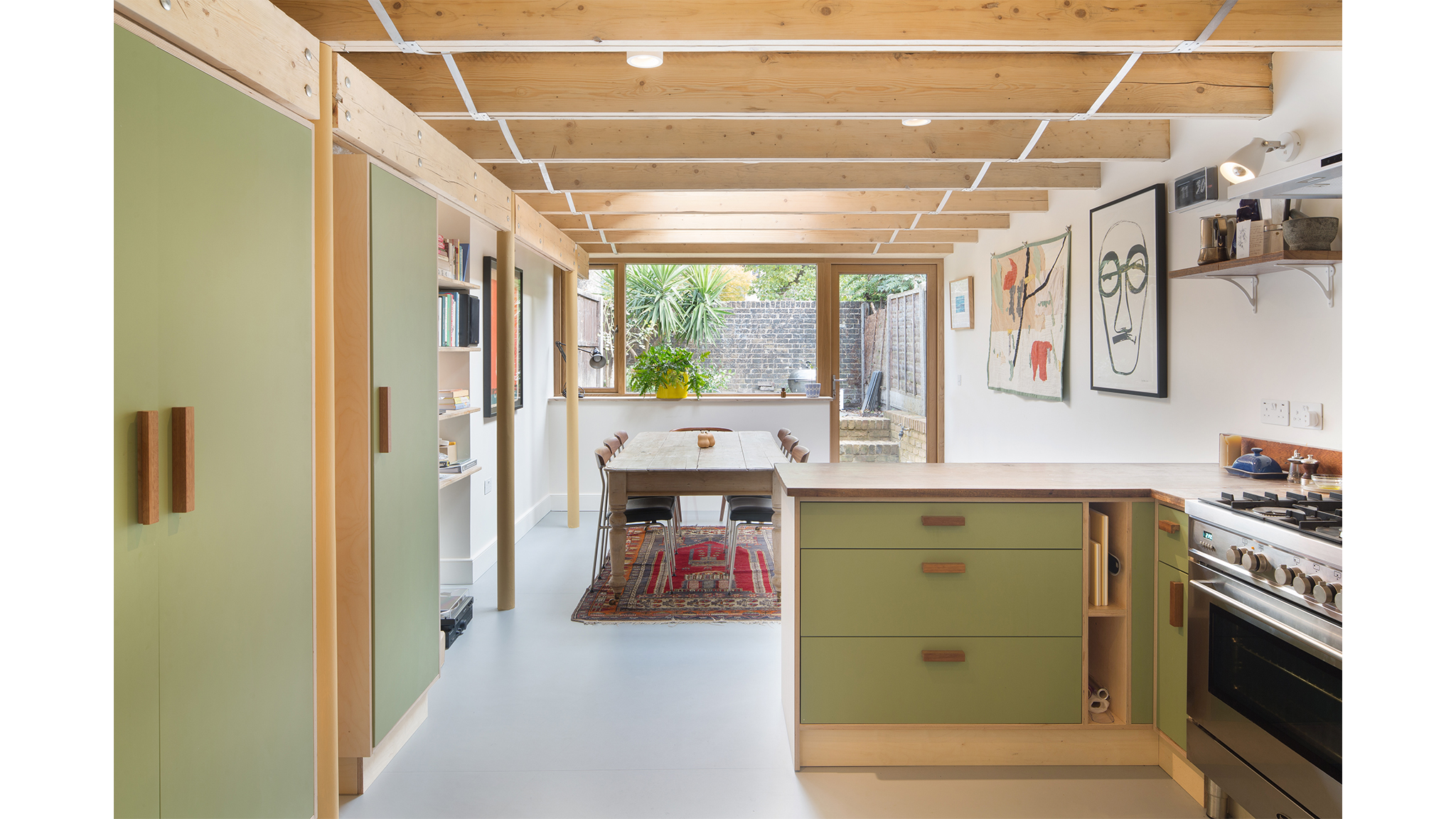 SCAFFOLDING BOARD HOUSE