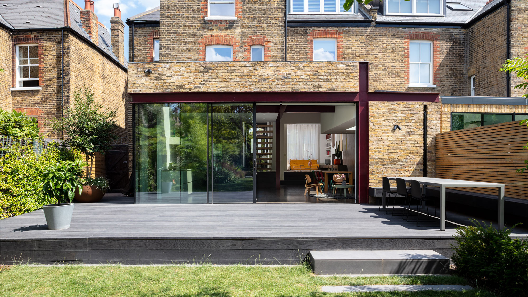 AN URBAN VILLA IN WEST DULWICH