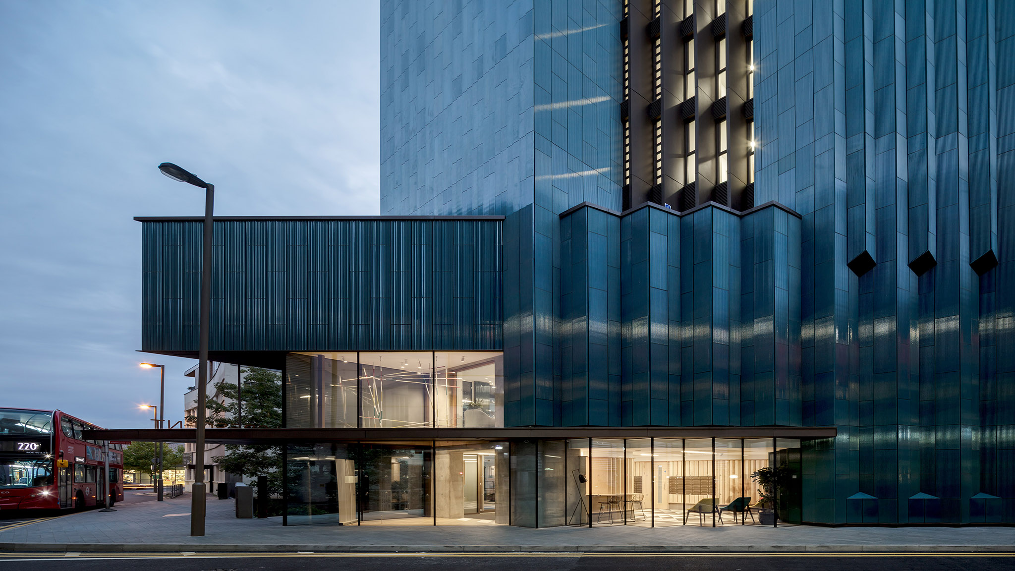 Mapleton Crescent - New London Architecture