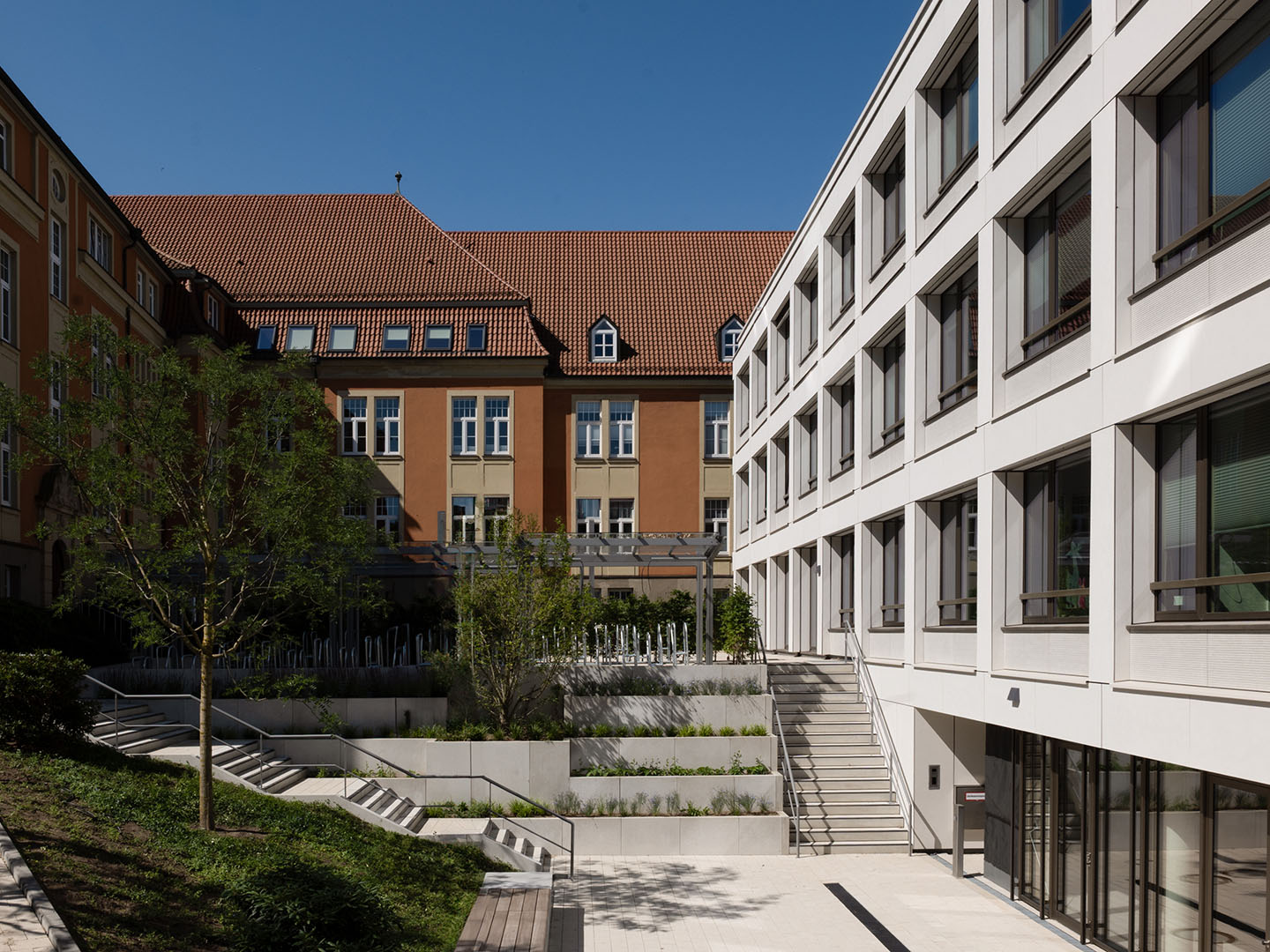 District Administration Extension — Hybrid Timber